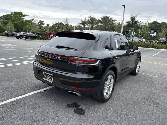 2021 Porsche Macan Macan