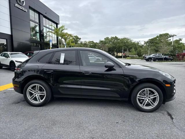 2021 Porsche Macan Macan