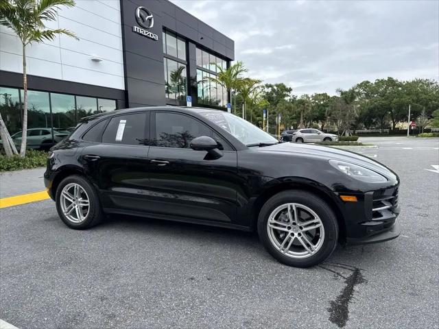 2021 Porsche Macan Macan