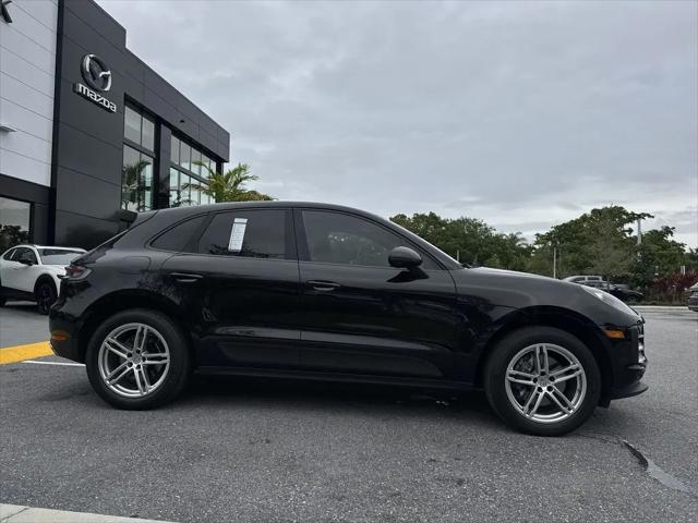 2021 Porsche Macan Macan