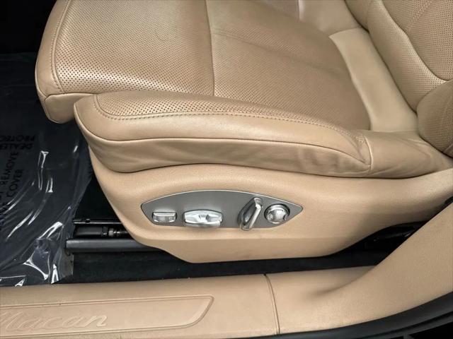 2021 Porsche Macan Macan