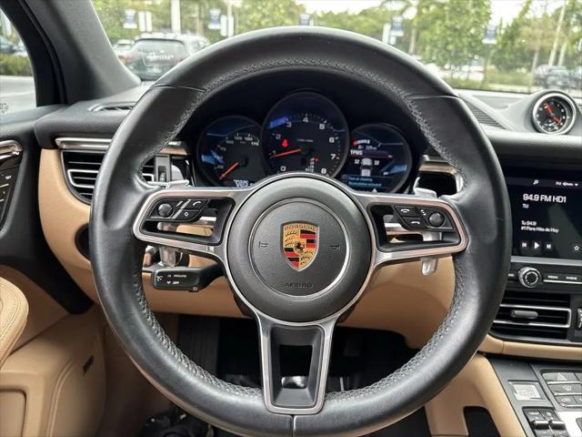 2021 Porsche Macan Macan