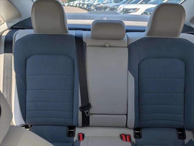 2025 Volkswagen Jetta 1.5T SE