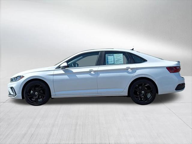 2025 Volkswagen Jetta 1.5T SE