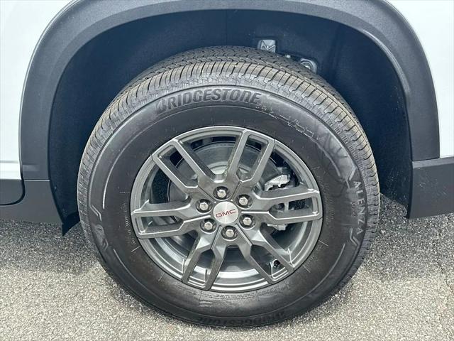 2026 GMC Acadia Elevation FWD