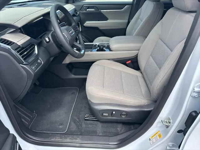 2026 GMC Acadia Elevation FWD