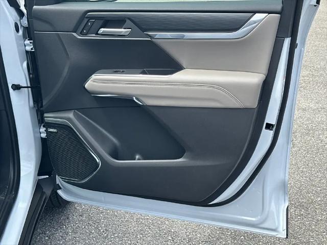 2026 GMC Acadia Elevation FWD