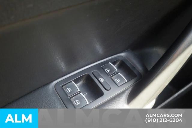 2014 Volkswagen Passat 1.8T SE