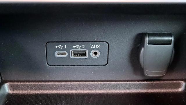 2023 Nissan Sentra SV Xtronic CVT