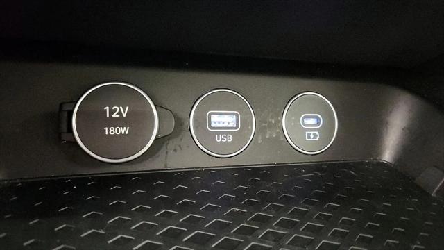 2025 Genesis G70 2.5T RWD