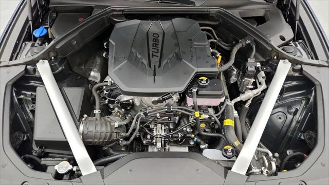 2025 Genesis G70 2.5T RWD