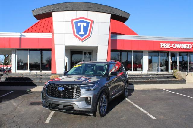 2025 Ford Explorer Platinum for sale in Taylor, MI