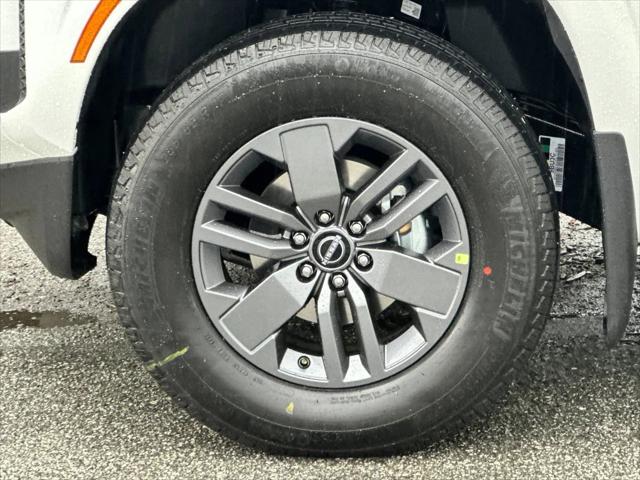 2026 Nissan Frontier Crew Cab Long Bed SV 4x4