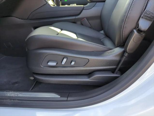 2026 Cadillac XT5 Premium Luxury FWD