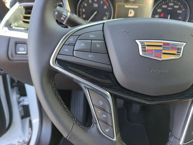 2026 Cadillac XT5 Premium Luxury FWD