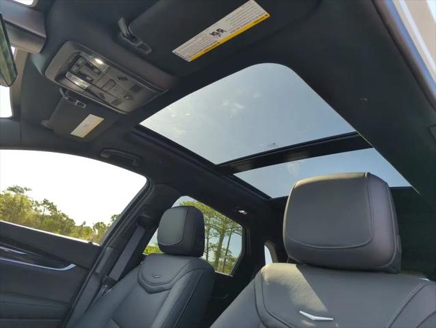 2026 Cadillac XT5 Premium Luxury FWD
