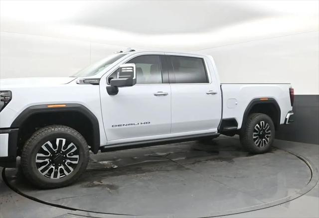 2026 GMC Sierra 2500HD Crew Cab, Standard Bed, Denali Ultimate, 4WD