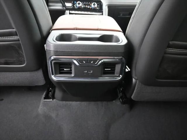 2026 GMC Sierra 2500HD Crew Cab, Standard Bed, Denali Ultimate, 4WD