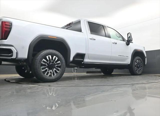 2026 GMC Sierra 2500HD Crew Cab, Standard Bed, Denali Ultimate, 4WD