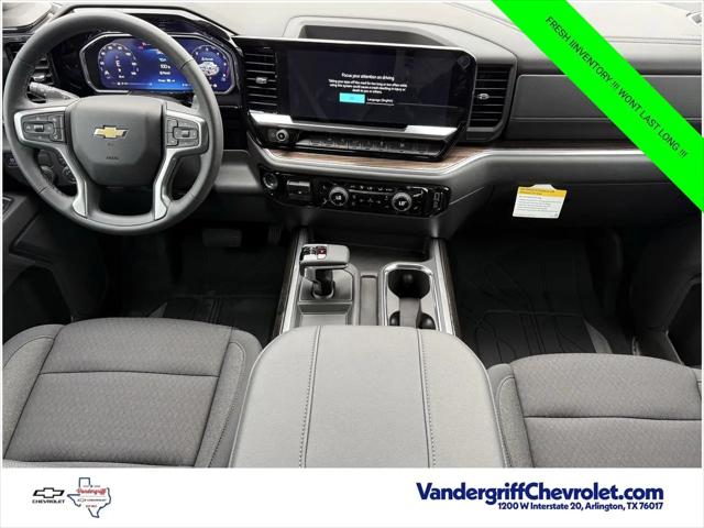 2026 Chevrolet Silverado 1500 2WD Crew Cab Short Bed LT