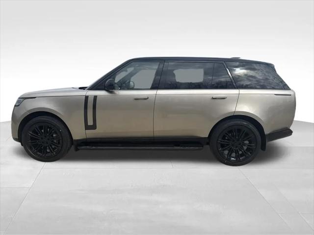 2026 Land Rover Range Rover P400 SE 7 Seat