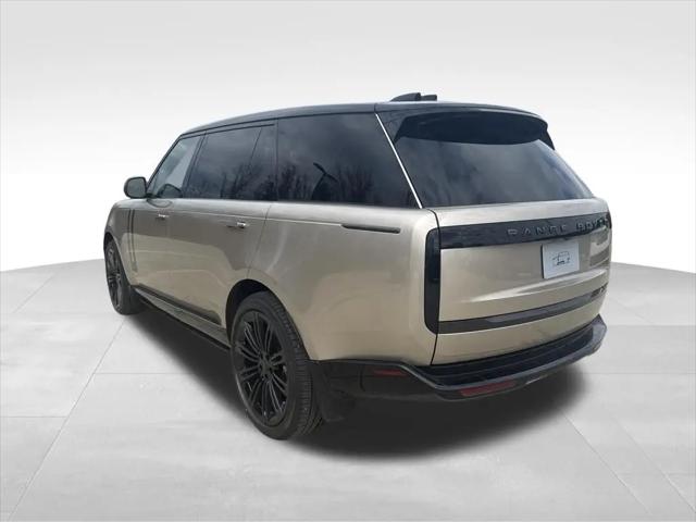 2026 Land Rover Range Rover P400 SE 7 Seat
