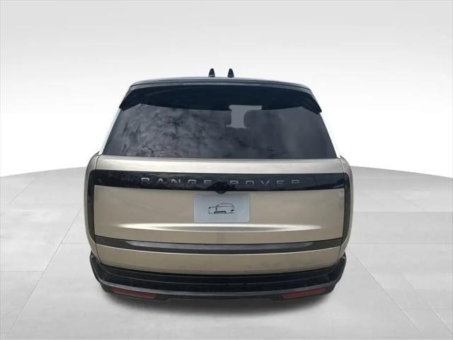 2026 Land Rover Range Rover P400 SE 7 Seat