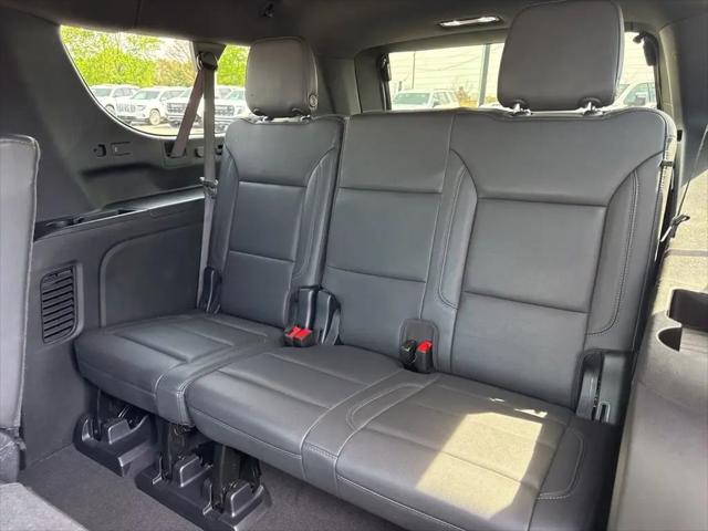 2025 Chevrolet Suburban 4WD Z71
