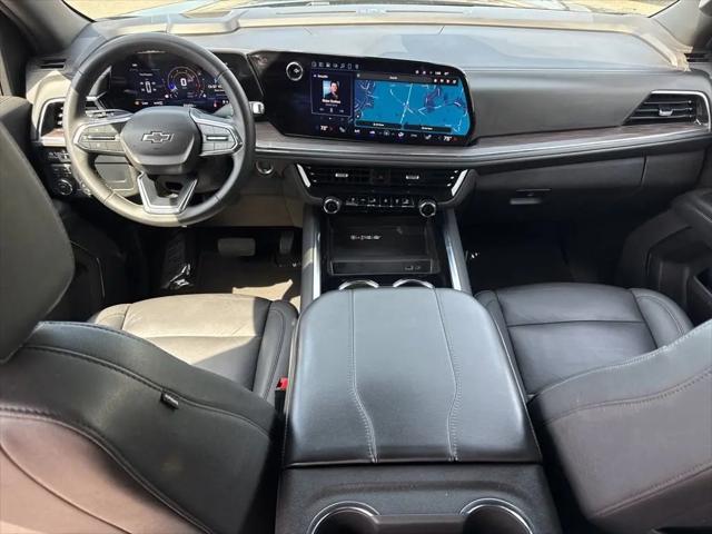2025 Chevrolet Suburban 4WD Z71