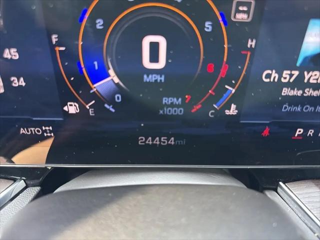 2025 Chevrolet Suburban 4WD Z71