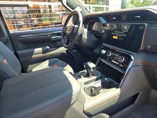 2026 GMC Sierra 1500 Crew Cab, Short Bed, AT4, 4WD