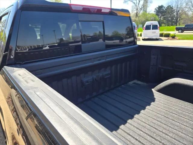 2026 GMC Sierra 1500 Crew Cab, Short Bed, AT4, 4WD