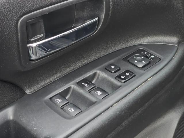 2018 Mitsubishi Outlander ES