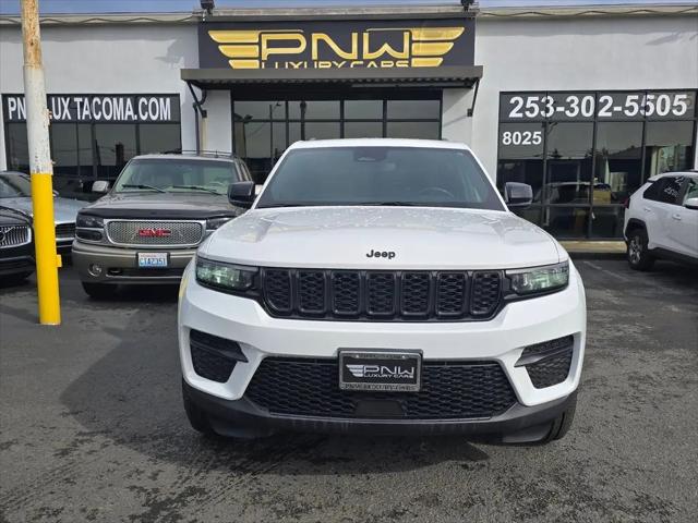 2023 Jeep Grand Cherokee Altitude 4x4