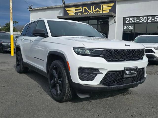 2023 Jeep Grand Cherokee Altitude 4x4