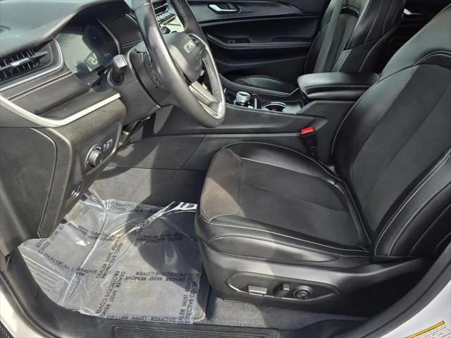 2023 Jeep Grand Cherokee Altitude 4x4