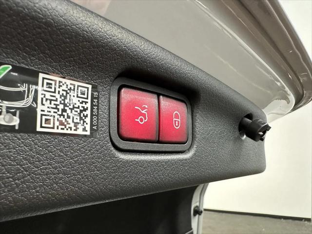 2026 Mercedes-Benz C-CLASS C 300 C 300