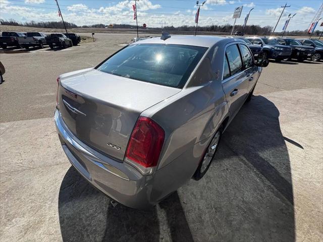 2017 Chrysler 300 Limited AWD