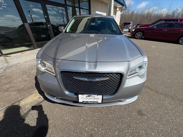 2017 Chrysler 300 Limited AWD