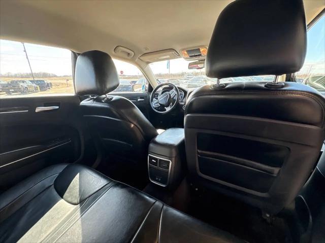 2017 Chrysler 300 Limited AWD