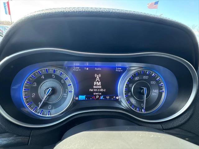 2017 Chrysler 300 Limited AWD