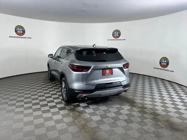 2025 Chevrolet Blazer AWD 2LT