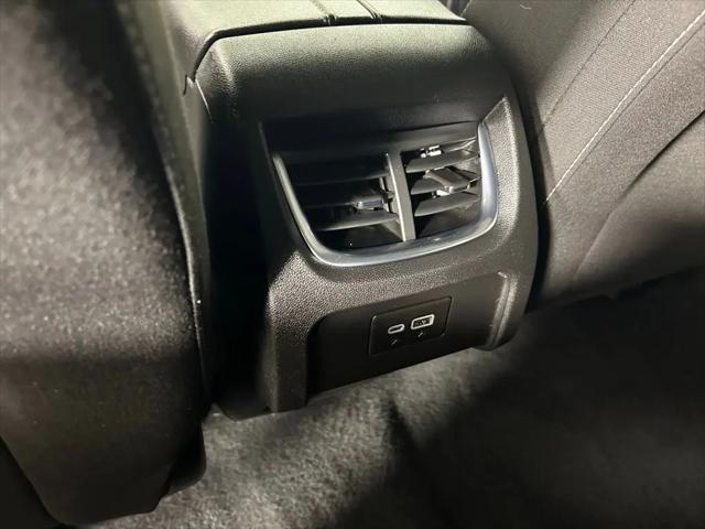 2025 Chevrolet Blazer AWD 2LT