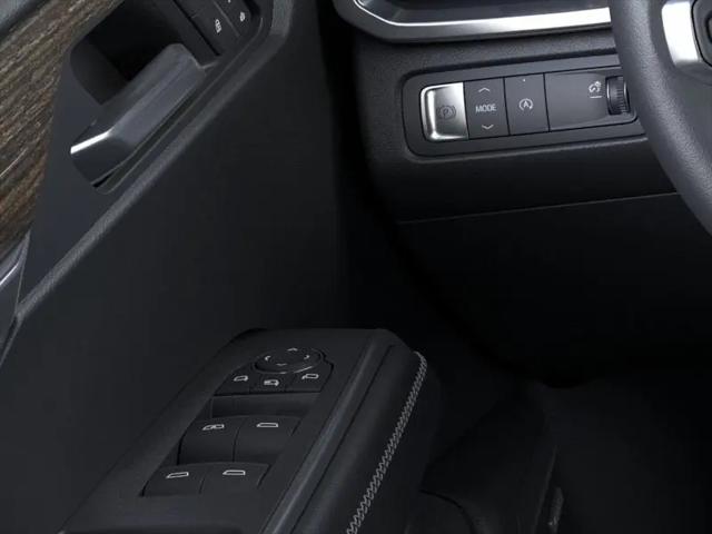 2026 GMC Acadia Denali FWD