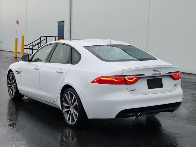 2017 Jaguar XF S