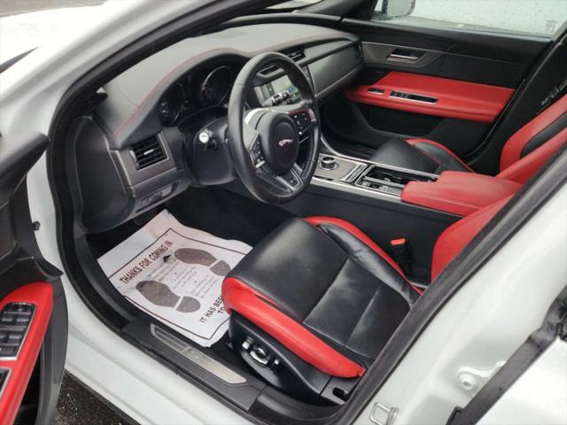 2017 Jaguar XF S