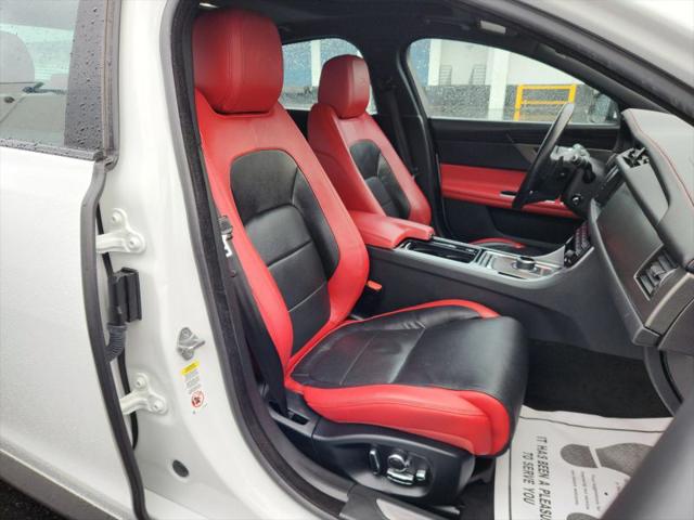 2017 Jaguar XF S