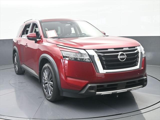 2024 Nissan Pathfinder SL FWD