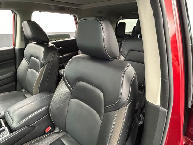 2024 Nissan Pathfinder SL FWD
