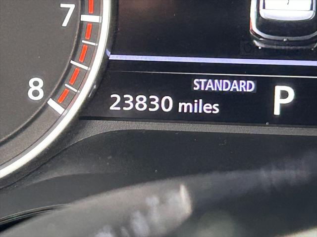 2024 Nissan Pathfinder SL FWD